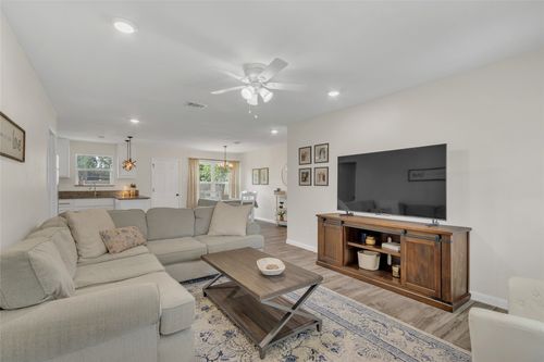 605 Terrace Dr, Richardson, TX, 75081-3512 | Card Image