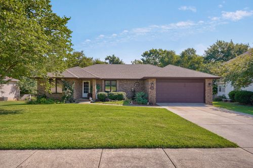 942 S Greentree Avenue, Springfield, MO, 65809 | Card Image
