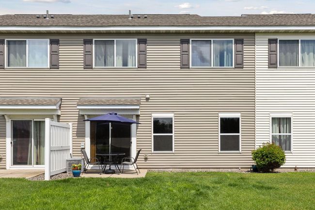 7308 Unity Ln N, Townhouse with 2 bedrooms, 3 bathrooms and null parking in Brooklyn Park MN | Image 33