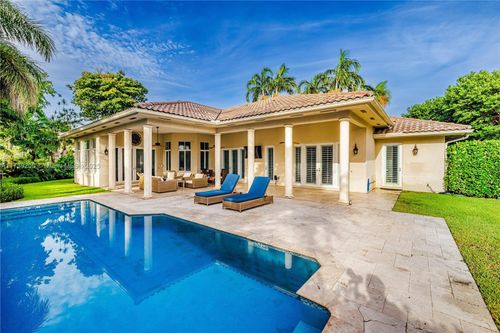 16721 Sw 86th Ct, Palmetto Bay, FL, 33157-0423 | Card Image