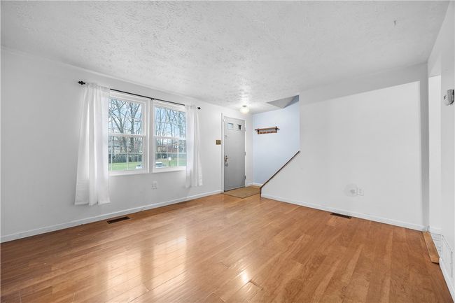 Large living room with lots of natural light | Image 8
