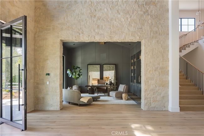 24341 Rolling View Rd, House other with 7 bedrooms, 11 bathrooms and 4 parking in Hidden Hills CA | Image 11