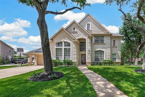 2002 Thorncrest Ct, Sugar Land, TX, 77479-5624 | Card Image