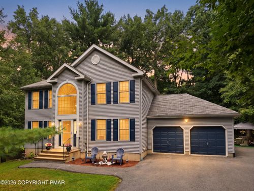 7109 Oakland Terrace, East Stroudsburg, PA, 18301 | Card Image