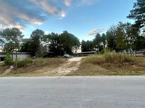 717 County Road 3542, Cleveland, TX, 77327-2171 | Card Image