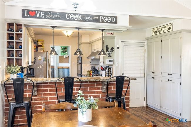 1413 Summit Dr, House other with 3 bedrooms, 3 bathrooms and null parking in Gonzales TX | Image 14