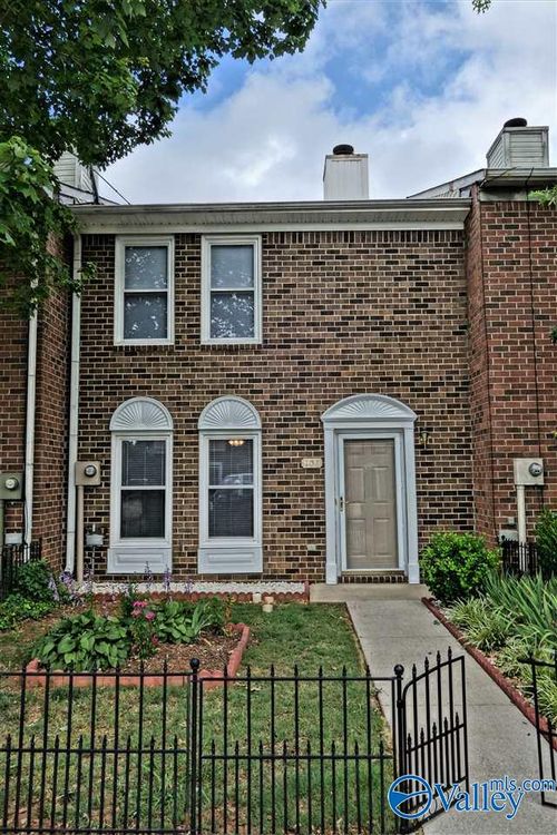 106 Crescent Cir Se, Huntsville, AL, 35801 | Card Image