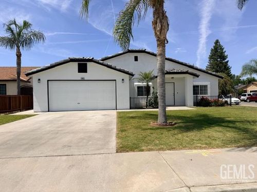 1605 Glacier Way, Wasco, CA, 93280 | Card Image