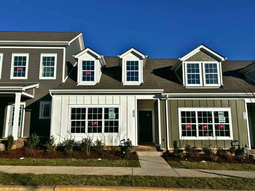 3215 Tasker Dr, Antioch, TN, 37013-5281 | Card Image