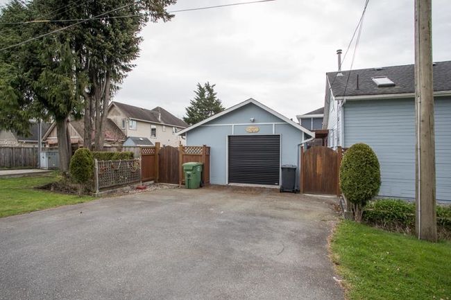 11760 4 Th Avenue, House other with 3 bedrooms, 2 bathrooms and 3 parking in Richmond BC | Image 31