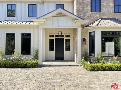 12730 Hanover St, Los Angeles, CA, 90049 | Card Image