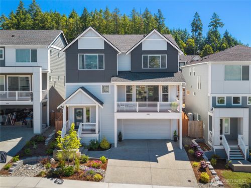 11010 Deer Trail Ln Nw, Silverdale, WA, 98383-4060 | Card Image