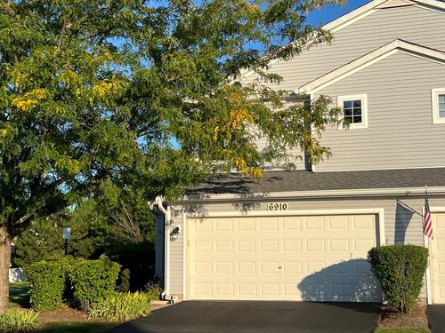 0-6910 Creekside Dr, Plainfield, IL, 60586-1779 | Card Image