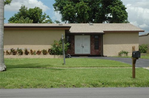 3941 Nw 115th Ter, Sunrise, FL, 33323-1136 | Card Image