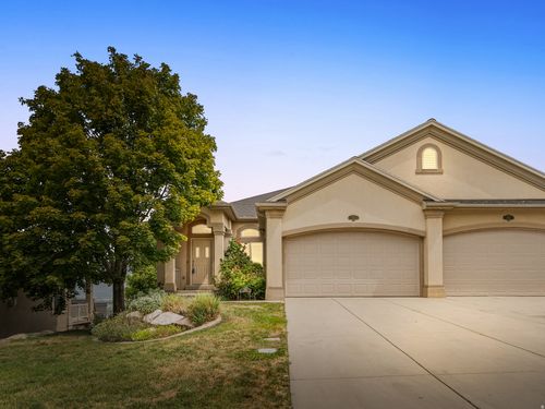 263 Edgemont Dr, North Salt Lake, UT, 84054-2636 | Card Image
