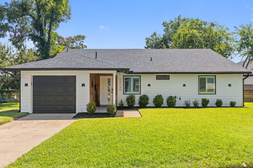 12130 Dandridge Dr, Dallas, TX, 75243-3602 | Card Image