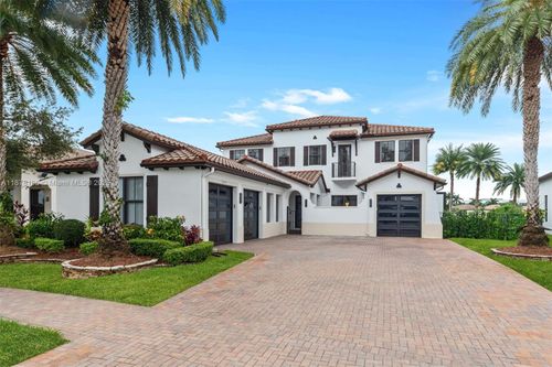 3679 Nw 82nd Ter, Pembroke Pines, FL, 33024-3163 | Card Image