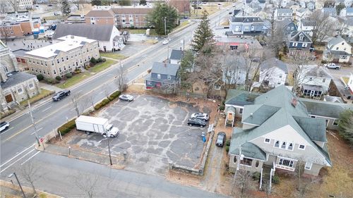 19 Warwick Ave, Cranston, RI, 02905-3535 | Card Image