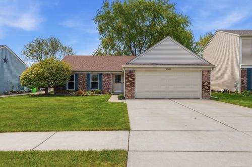 45471 Ronnen Dr, Macomb, MI, 48044-4544 | Card Image
