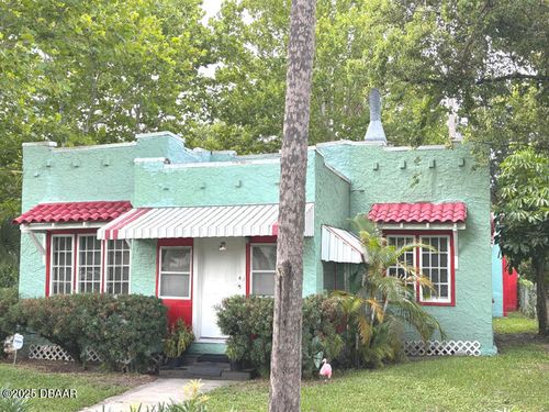 322 Taylor Ave, Daytona Beach, FL, 32114-2622 | Card Image