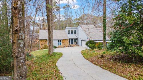 2590 Runic Way, Johns Creek, GA, 30022-5078 | Card Image