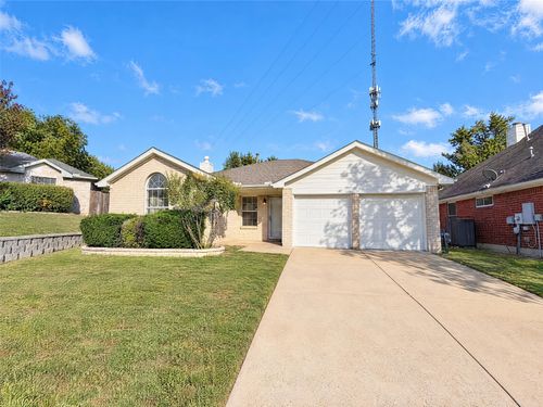 4541 Crystal Ln, Garland, TX, 75043-6657 | Card Image