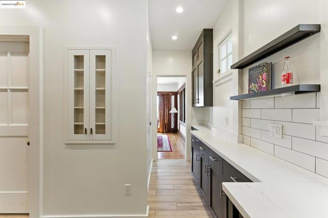 7 Panoramic Way, Condo with 2 bedrooms, 1 bathrooms and null parking in Berkeley CA | Image 18