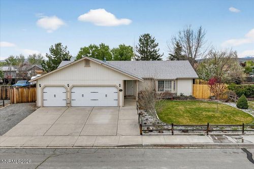 1080 Mercedes Dr, Sparks, NV, 89441-8851 | Card Image