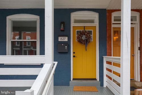 627 E Madison St, LANCASTER, PA, 17602-2419 | Card Image