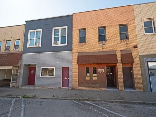 1717 5th Ave, Arnold, PA, 15068-4417 | Card Image