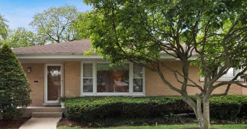 800 Swain Ave, Elmhurst, IL, 60126-4735 | Card Image