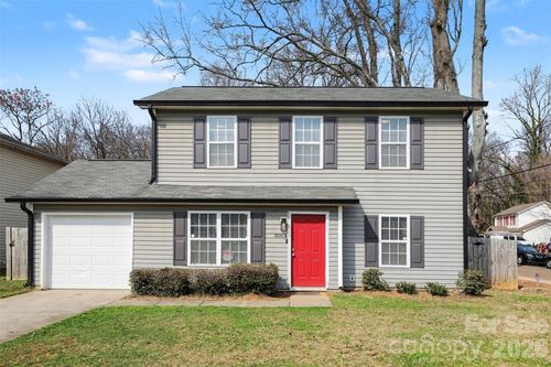 3563 Burkland Dr, Charlotte, NC, 28205-7617 | Card Image