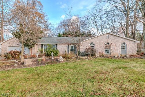 1799 Meadows Rd, Madison, OH, 44057-1884 | Card Image