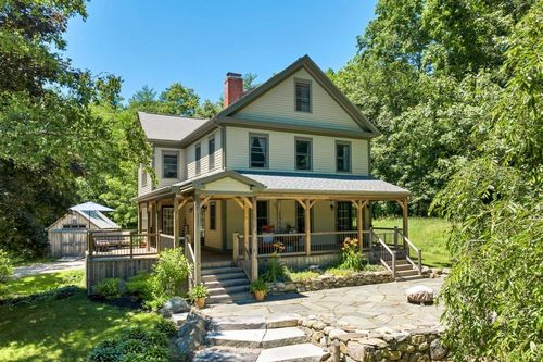 74 Perkins Rd, Madbury, NH, 03823-7608 | Card Image