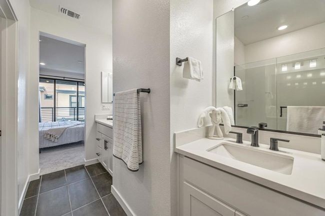 112 Waters Park Cir, Townhouse with 2 bedrooms, 3 bathrooms and 2 parking in San Mateo CA | Image 24