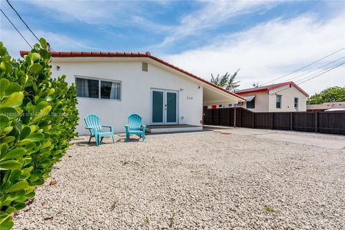 350 Nw 50th St, Miami, FL, 33127-2153 | Card Image