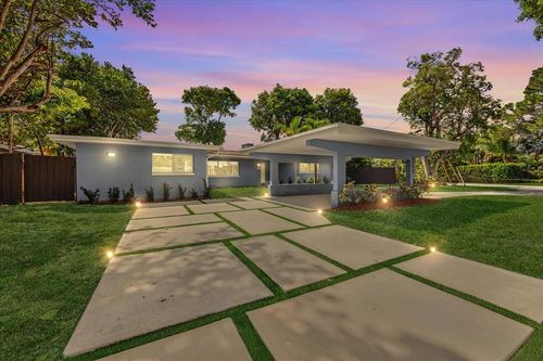 2117 Coral Gardens Dr, Wilton Manors, FL, 33306-1337 | Card Image