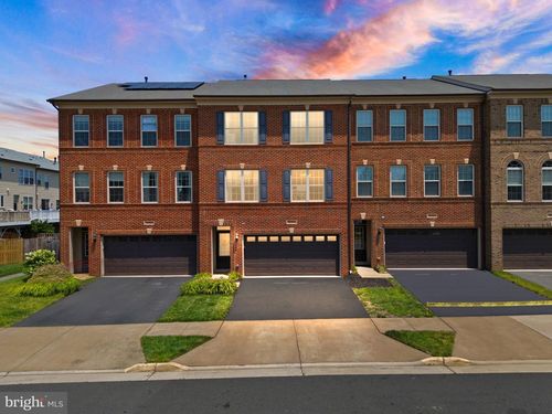 15964 Lowdermilk Pl, HAYMARKET, VA, 20169-2752 | Card Image