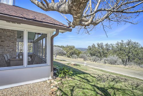 507 Mountain Dr, Horseshoe Bay, TX, 78657-6273 | Card Image