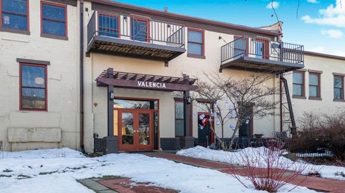 apt-201-7777 Elmwood Ave, Middleton, WI, 53562-5403 | Card Image