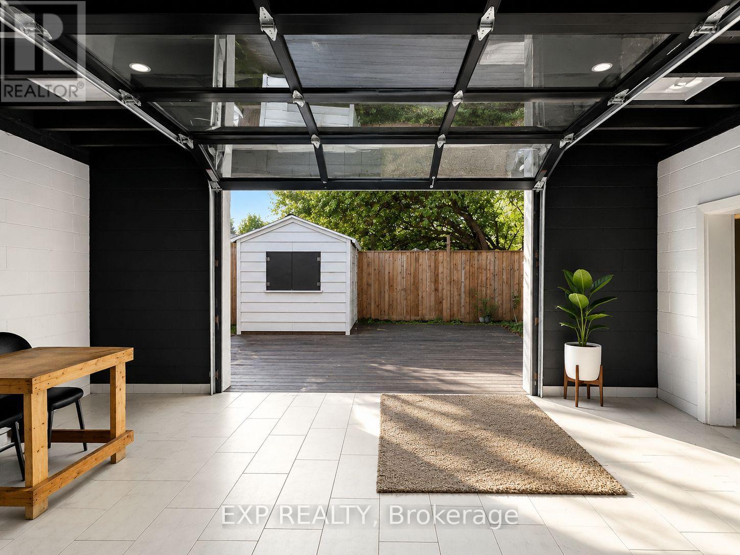 Commercial Lease in London East (East K) 2