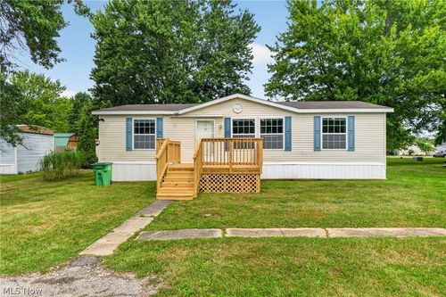 32-3583 Austin Rd, Geneva, OH, 44041-9789 | Card Image