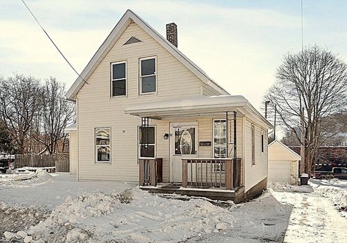 88 Baker St, Gardner, MA, 01440-2914 | Card Image