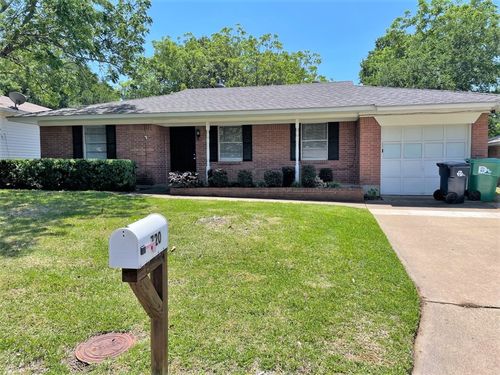 720 Chisholm Trl, Denton, TX, 76209-1013 | Card Image
