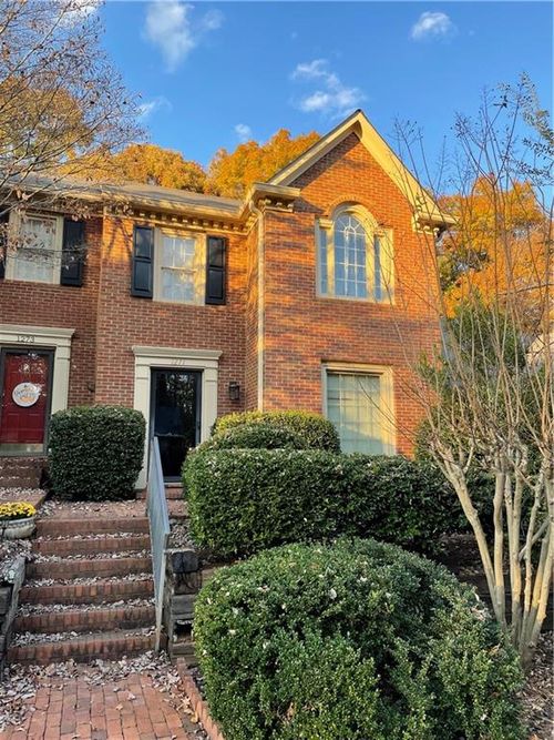 1271 Whitlock Ridge Dr Sw, Marietta, GA, 30064-5415 | Card Image
