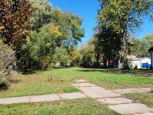 820 2nd Ave, Antigo, WI, 54409-1927 | Card Image