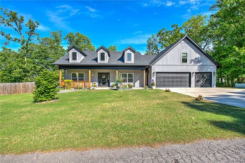 37 Forfar Cir, Bella Vista, AR, 72715-4404 | Card Image