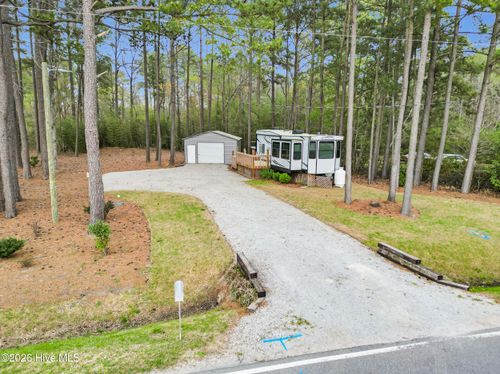 1872 Lynchs Beach Loop Rd, Bayboro, NC, 28515-9340 | Card Image