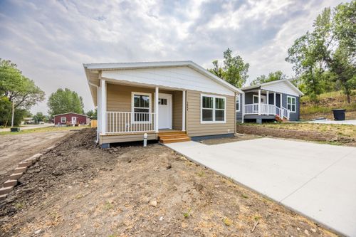 1054 W 15th St, Sheridan, WY, 82801-8464 | Card Image