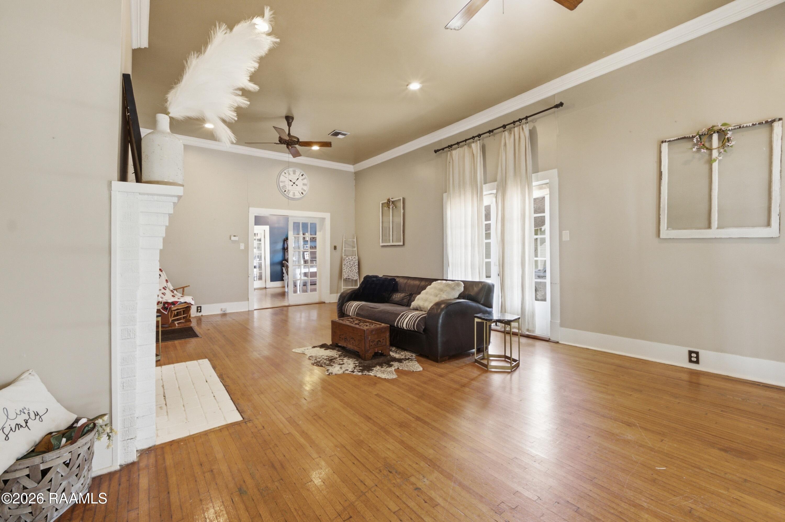Residential in Crowley 4